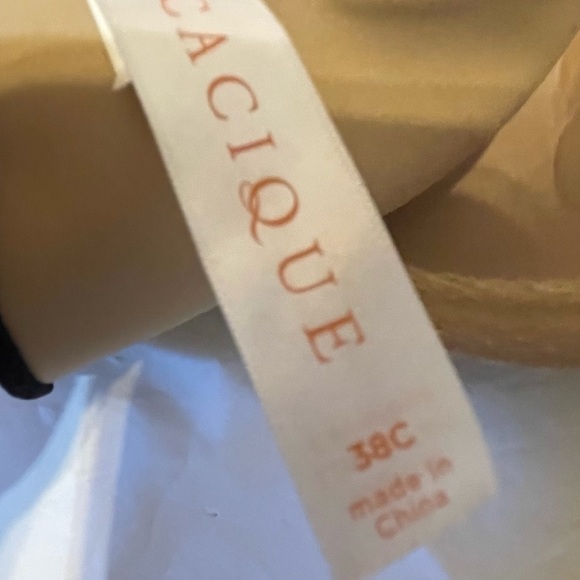 CACIQUE Lightly Lined Full Coverage Black Lace Bra - Picture 6 of 7